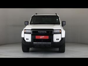 Toyota Land Cruiser Prado 2.8GD VX-R - Image 4