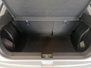 Toyota Starlet Cross 1.5 XS manual - Image 15