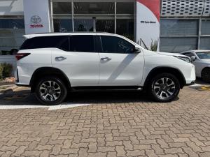 Toyota Fortuner 2.8GD-6 4x4 - Image 3