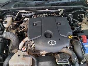 Toyota Hilux 2.4GD-6 double cab 4x4 Raider X manual - Image 10