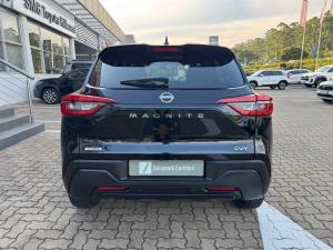 Nissan Magnite 1.0 Turbo Acenta Kuro auto - Image 5