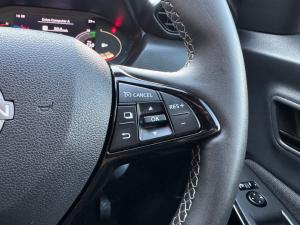 Nissan Magnite 1.0 Turbo Acenta Kuro auto - Image 10