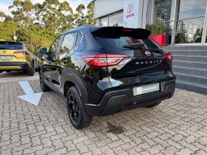 Nissan Magnite 1.0 Turbo Acenta Kuro auto - Image 20