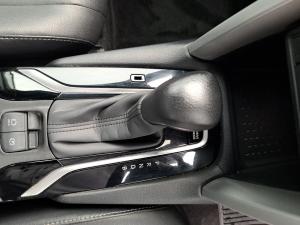 Toyota Corolla Cross 1.8 HEV XR - Image 13