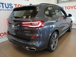 BMW X5 M50i - Image 2
