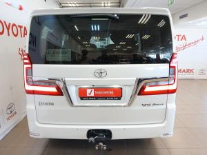 Toyota Quantum 2.8 LWB bus 6-seater VX Premium - Image 5
