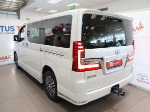 Toyota Quantum 2.8 LWB bus 6-seater VX Premium - Image 21