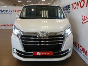 Toyota Quantum 2.8 LWB bus 6-seater VX Premium - Image 4