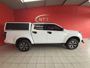 Isuzu D-MAX 1.9 Ddi HR X-RIDER automatic D/C - Image 3