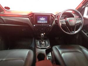 Isuzu D-MAX 1.9 Ddi HR X-RIDER automatic D/C - Image 6