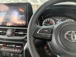 Toyota Urban Cruiser 1.5 XR automatic - Image 8