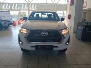 Toyota Hilux 2.4 GD-6 RB Raider automaticS/C - Image 4