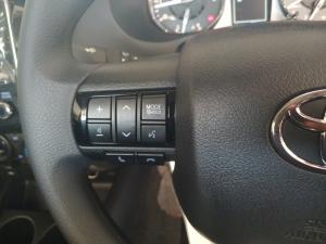 Toyota Hilux 2.4 GD-6 RB Raider automaticS/C - Image 9