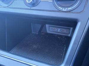 Volkswagen Polo 1.0 TSI - Image 9