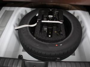 Volkswagen Polo 1.0 TSI Style Tiptronic - Image 18