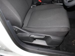 Volkswagen T-CROSS 1.0 TSI DSG - Image 17