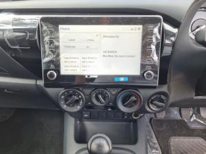 Toyota Hilux 2.4 GD-6 Raider 4X4D/C - Image 14