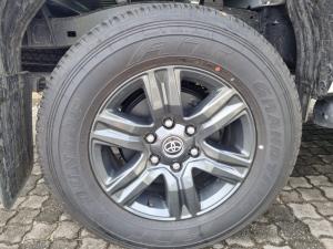 Toyota Hilux 2.4 GD-6 Raider 4X4D/C - Image 19