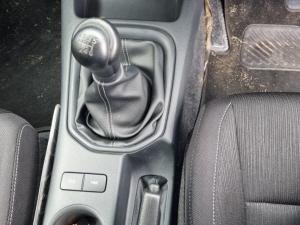 Toyota Hilux 2.4 GD-6 Raider 4X4D/C - Image 12