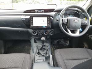 Toyota Hilux 2.4 GD-6 Raider 4X4D/C - Image 6
