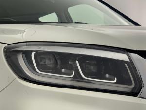 Suzuki Vitara Brezza 1.5 GLX automatic - Image 4