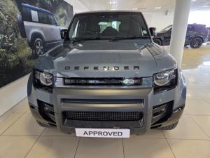 Land Rover Defender 110 D350 X-Dynamic HSE - Image 4