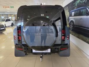 Land Rover Defender 110 D350 X-Dynamic HSE - Image 5