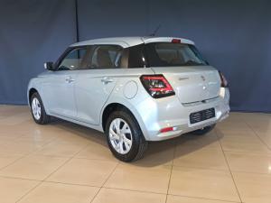 Suzuki Swift 1.2 GL+ auto - Image 4