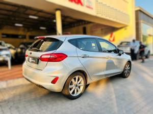 Ford Fiesta 1.0T Trend auto - Image 3