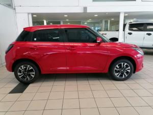 Suzuki Swift 1.2 GLX auto - Image 10