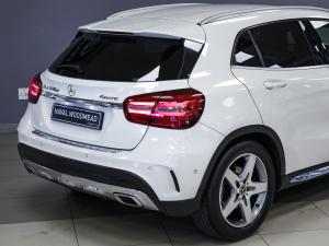 Mercedes-Benz GLA GLA220d 4Matic Style - Image 16