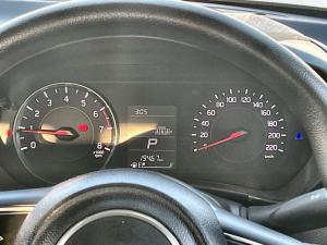 Suzuki Swift 1.2 GL+ auto - Image 13