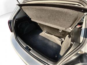 Volkswagen Polo Vivo hatch 1.4 - Image 9