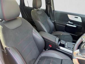 Mercedes-Benz GLA GLA200 Progressive - Image 11