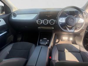 Mercedes-Benz GLA GLA200 Progressive - Image 13