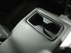 Toyota RAV4 2.0 VX - Image 14