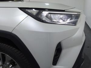 Toyota RAV4 2.0 VX - Image 6