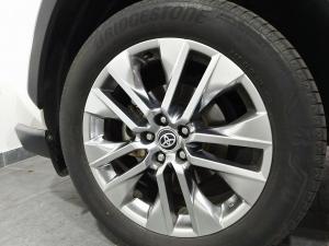 Toyota RAV4 2.0 VX - Image 8