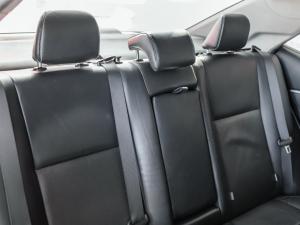 Toyota Corolla 1.6 Prestige auto - Image 12