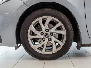 Toyota Corolla 1.6 Prestige auto - Image 14