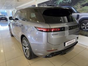 Land Rover Range Rover Sport D350 Dynamic SE - Image 3
