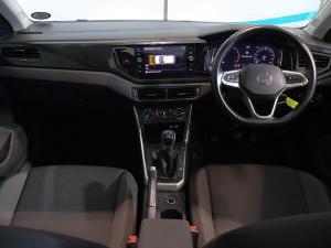 Volkswagen Polo hatch 1.0TSI Life manual - Image 11