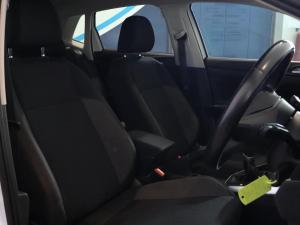 Volkswagen Polo hatch 1.0TSI Life manual - Image 11