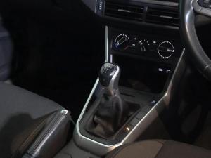 Volkswagen Polo hatch 1.0TSI Life manual - Image 19