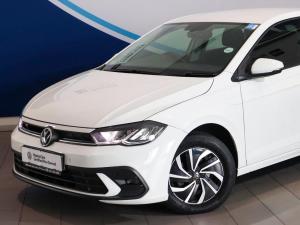 Volkswagen Polo hatch 1.0TSI Life manual - Image 4