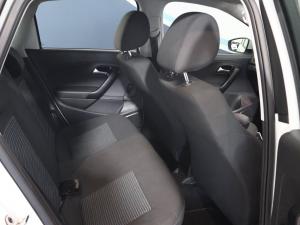 Volkswagen Polo Vivo hatch 1.4 Comfortline - Image 12