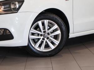 Volkswagen Polo Vivo hatch 1.4 Comfortline - Image 3