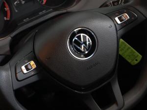 Volkswagen Polo Vivo hatch 1.4 Comfortline - Image 9