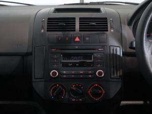 Volkswagen Polo Vivo hatch 1.4 Conceptline - Image 17