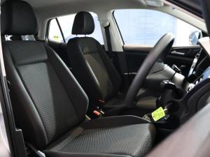 Volkswagen T-Cross 1.0TSI auto - Image 10